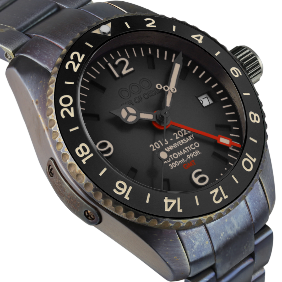 10th ANNIVERSARY - ULTRA DISTRESSED