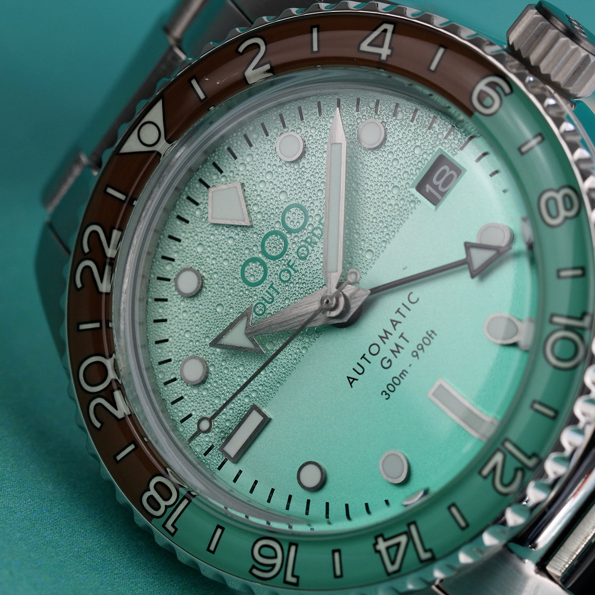 AFTER 8 AUTOMATIC GMT - ULTRA BRUSHED – Out of Order Watches