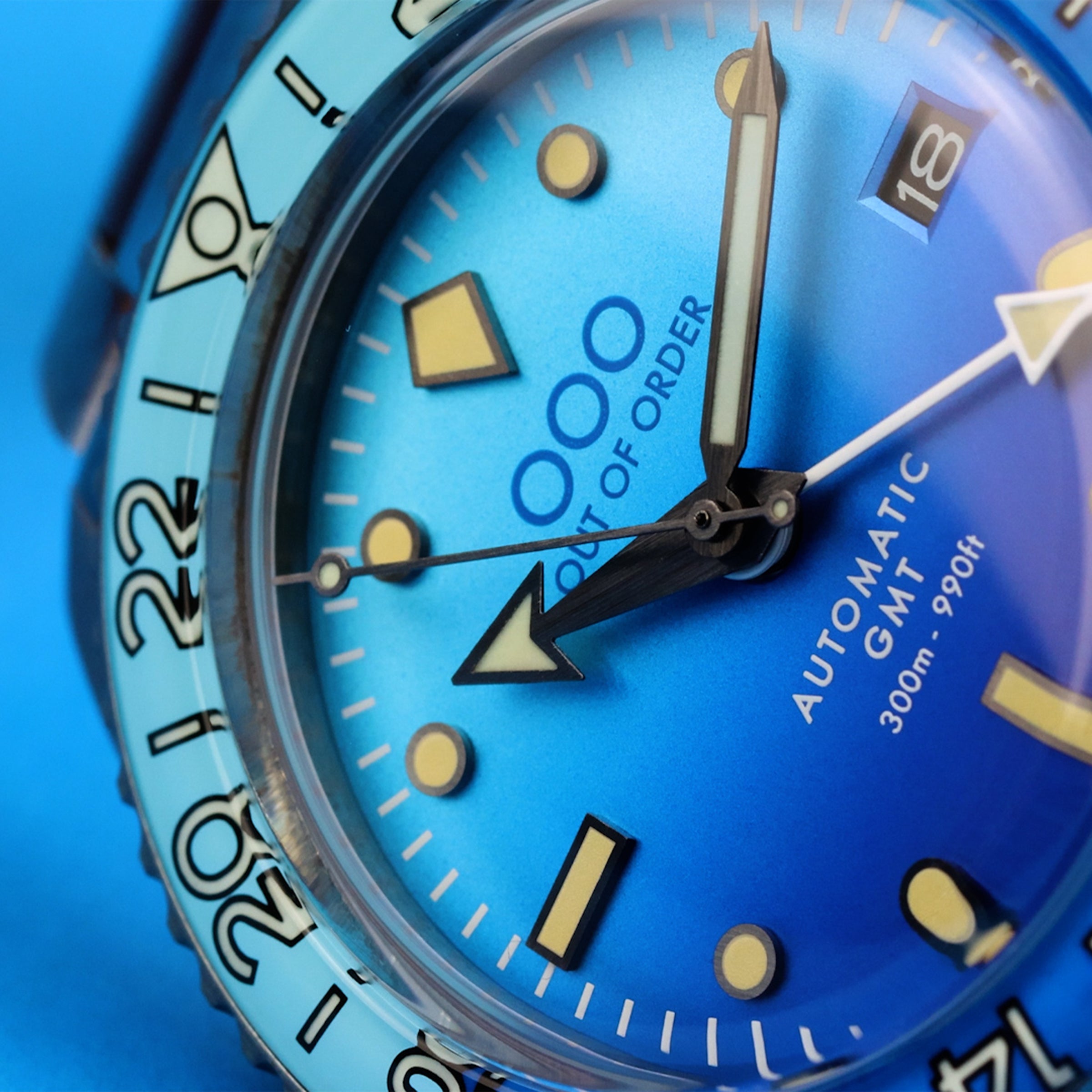 Out of Order BOMBA BLU GMT Automatico Acciaio Nero Blu Data Zaffiro Orologio Uomo Out of Order BOMBA BLU GMT Automatico Acciaio Nero Blu Data Zaffiro Orologio Uomo