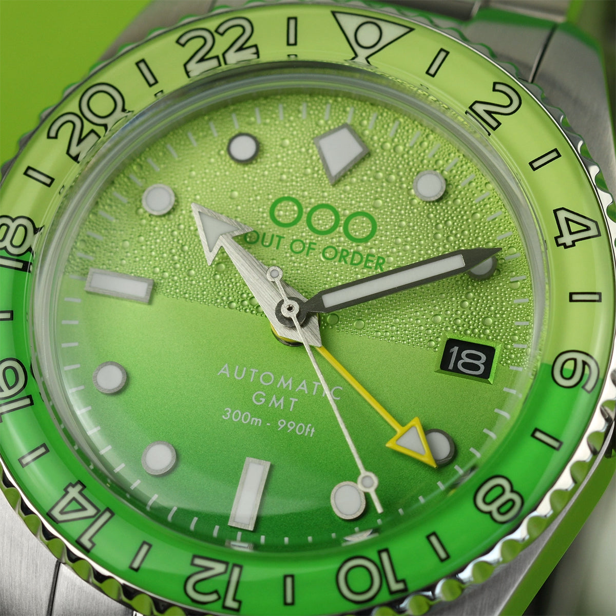 SHAKER MIDORI - ULTRA BRUSHED – Out of Order Watches