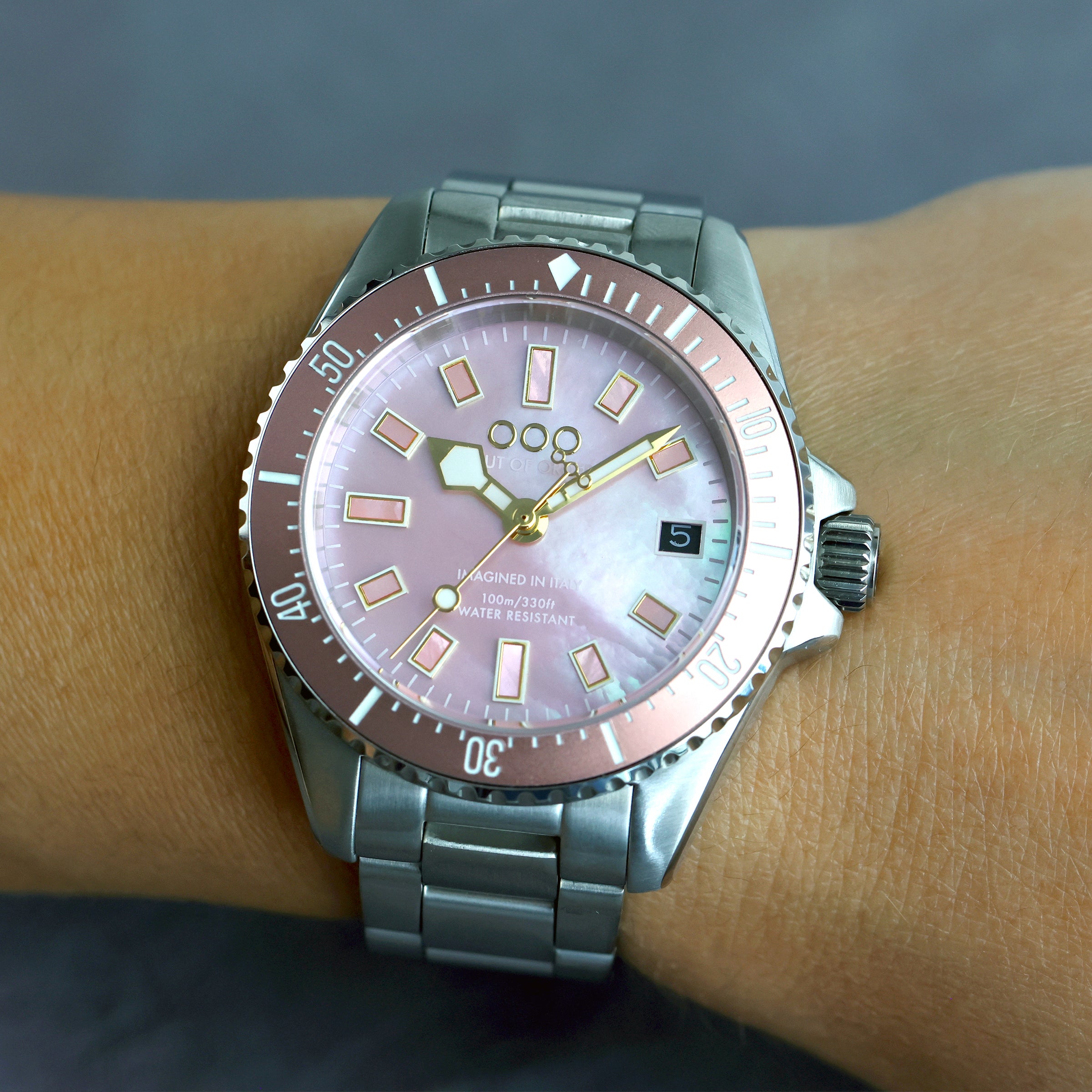 「Ｅｔｅｒｎａｌ　Ｍｏｍｅｎｔ」｢CASANOVA｣ PINK CASANOVA 38MM - MOTHER OF PEARL – Out of Order Watches